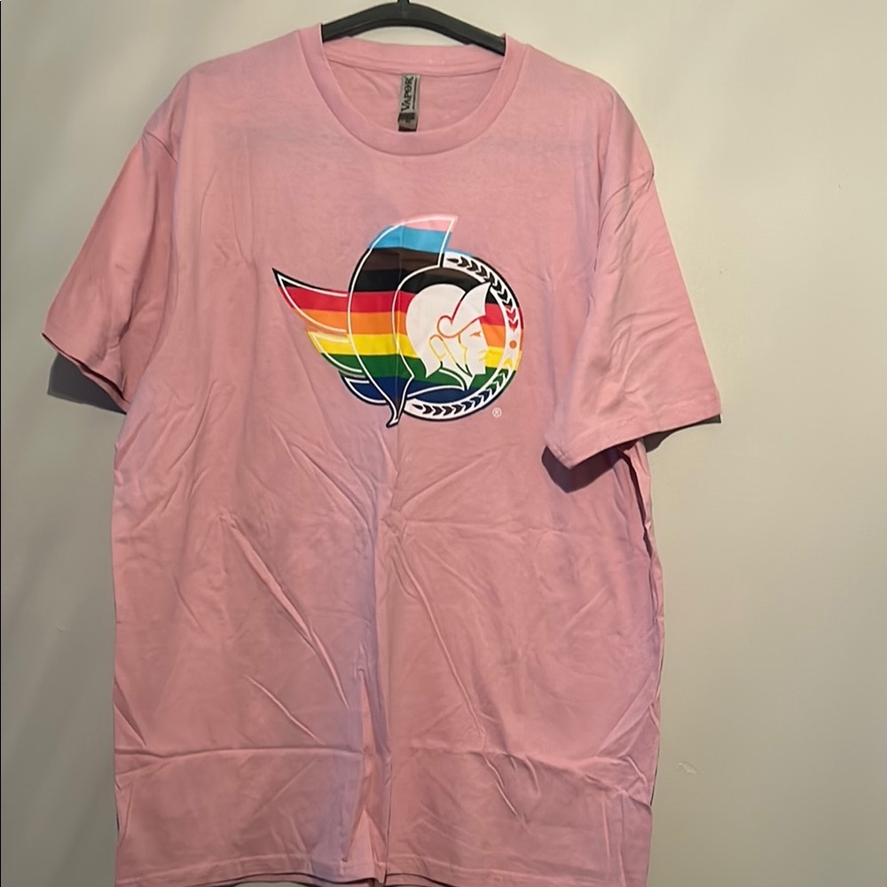 NWOT Retro Pink Short Sleeve Tee with Tropical Graphic